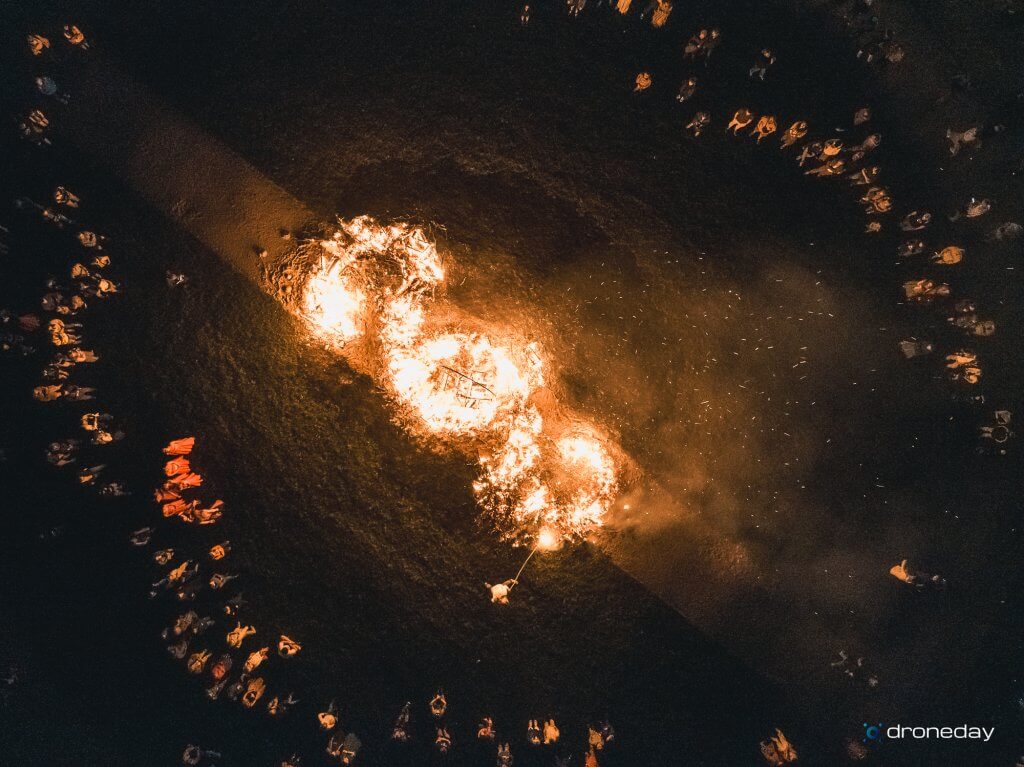 Drona-foto-naktī-valmiermuižas (10)