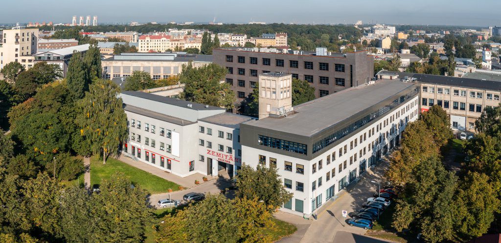 Zemitána centra foto no drona (2)
